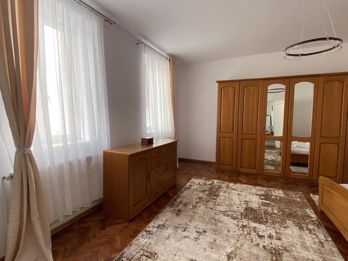 Ely'S Place Sibiu Exterior photo